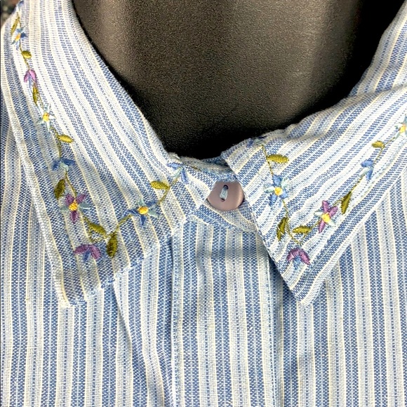 Casey & Max blue & white stripes button down W XL - Picture 3 of 11